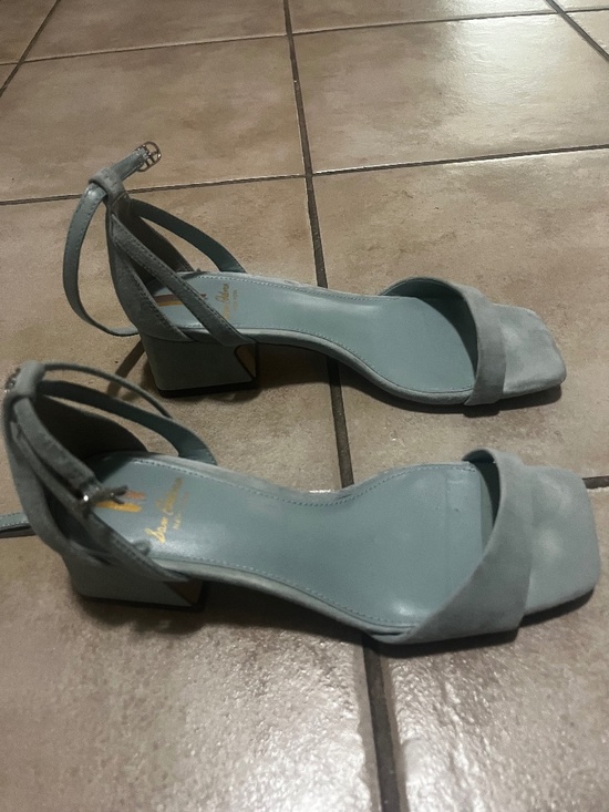 Shoes - Sam Edelman heeled sandals size 5